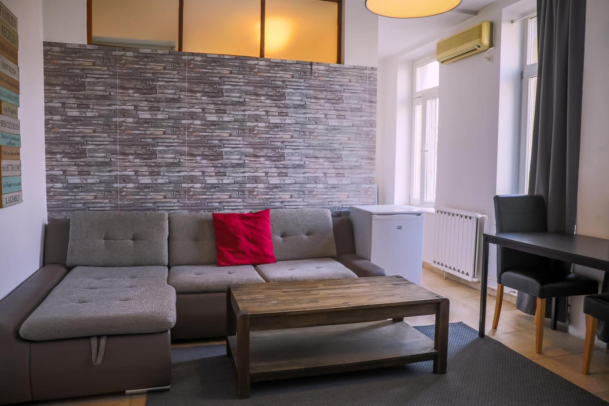 Color Apartments Street Blanari 12 布加勒斯特 外观 照片