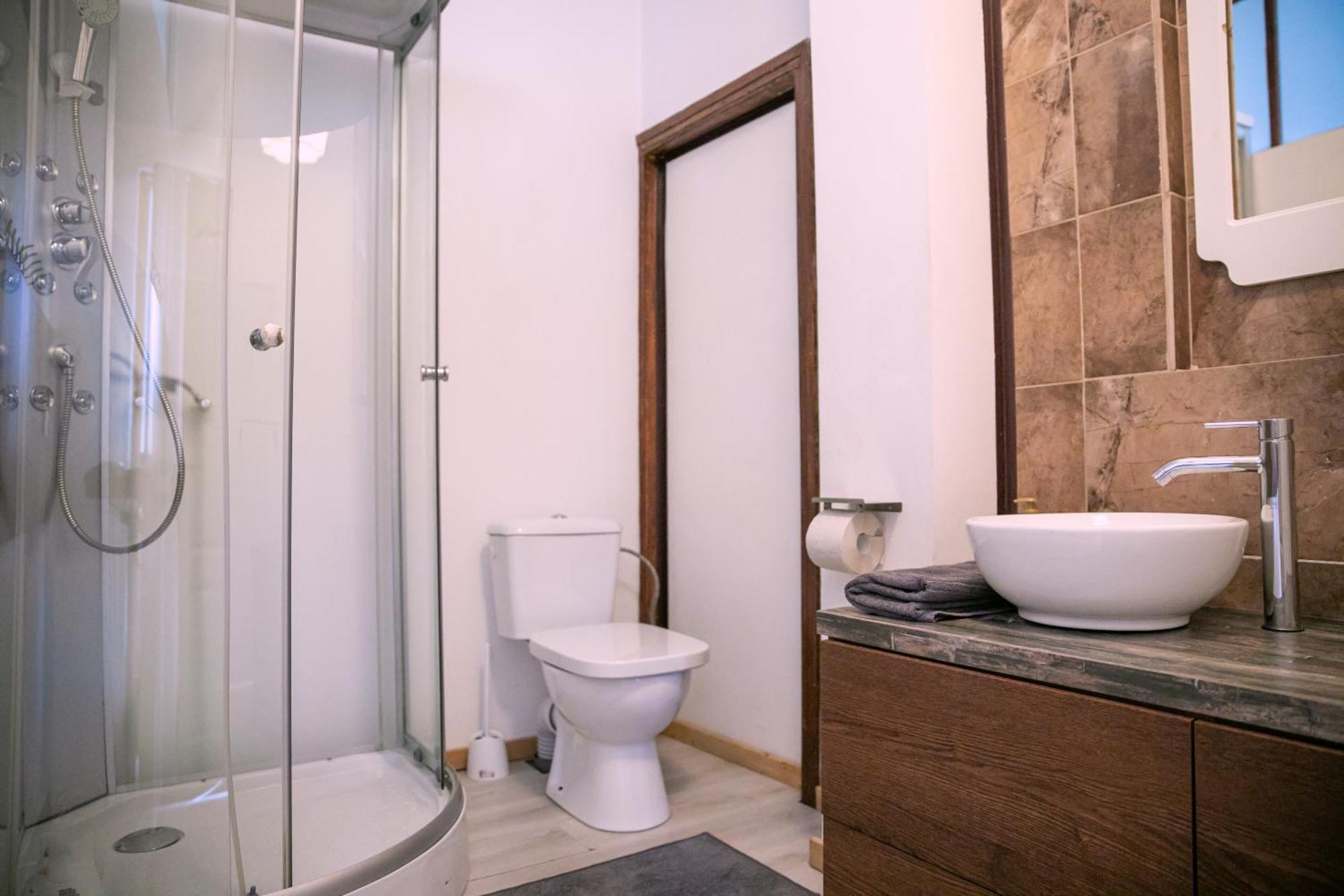 Color Apartments Street Blanari 12 布加勒斯特 外观 照片